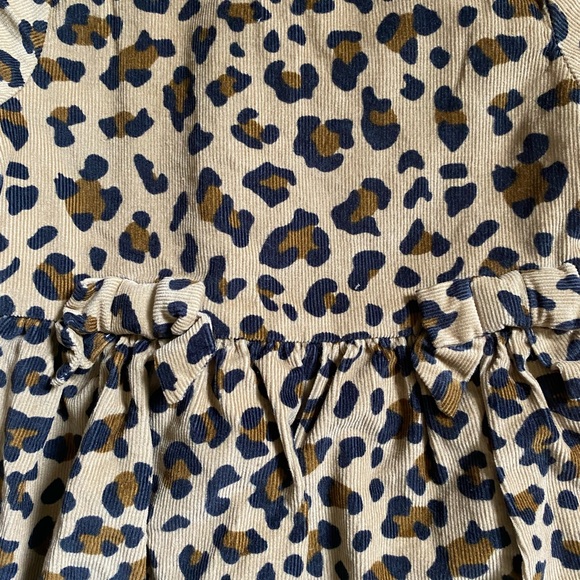 Cheetah-print dress - Picture 2 of 4